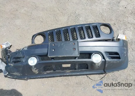 2015 Jeep Patriot Latitude z USA, uszkodzony, nr VIN 1C4NJRFB6FD425885